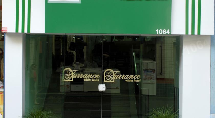 Отель Turrance White Hotel