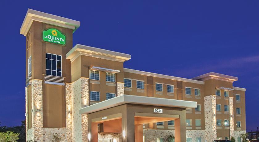 La Quinta Inn & Suites Houston NW Beltway 8/ West RD