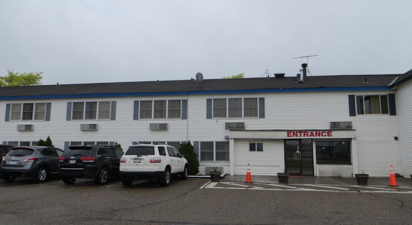 Отель Regency Inn Hudson