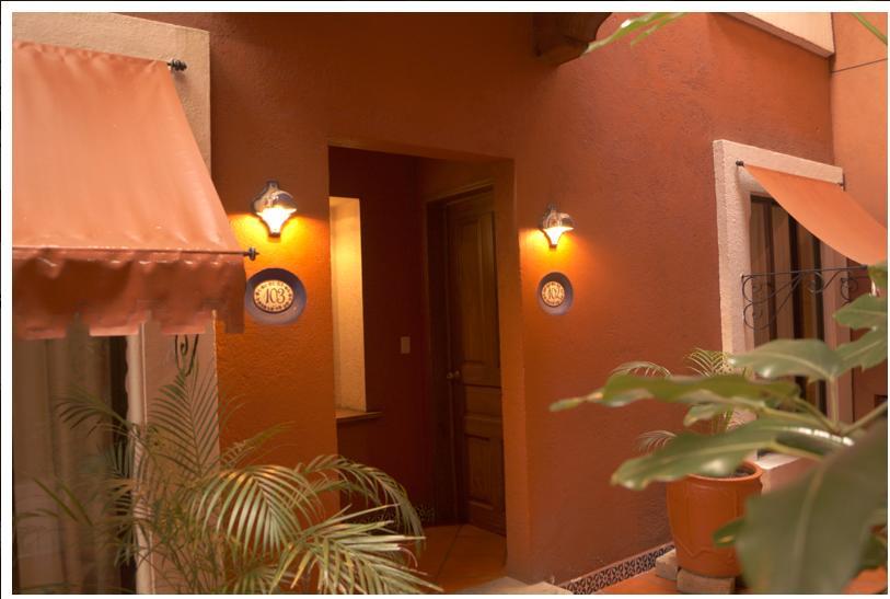 Hotel Suites Del Centro