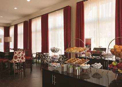 Отель Hampton Inn & Suites Bradenton