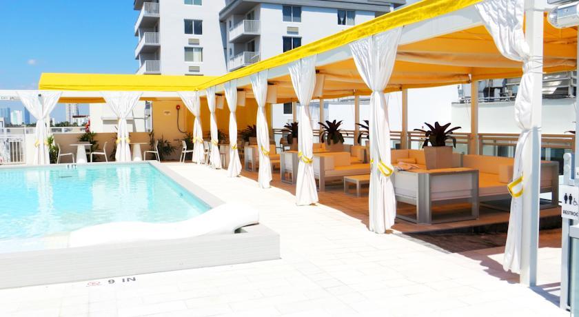 Leslie Hotel