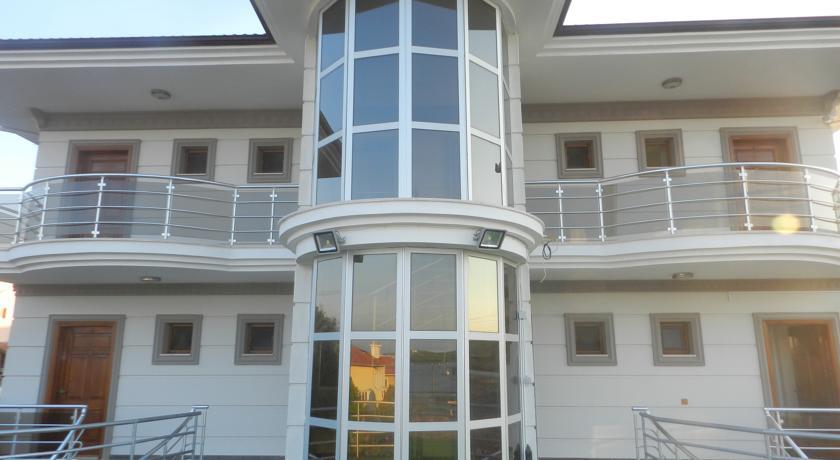 Cunda Demir Hotel