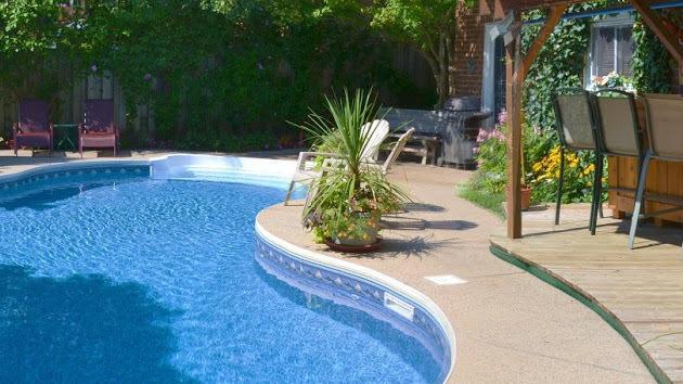 Мини-отель Creekside B&B