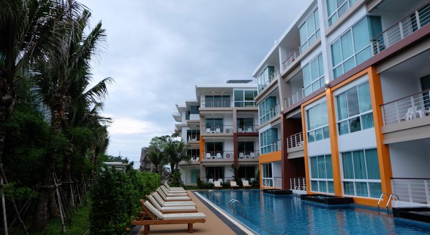 Апартаменты Phuket Seaview Resotel