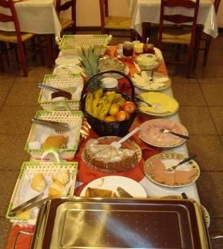 Отель Oasis Chartouni Hotel