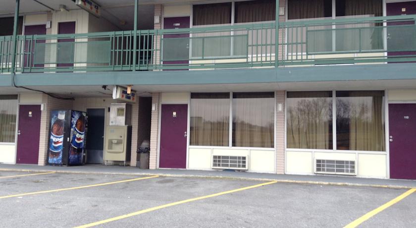 Отель Knights Inn - Chilhowie