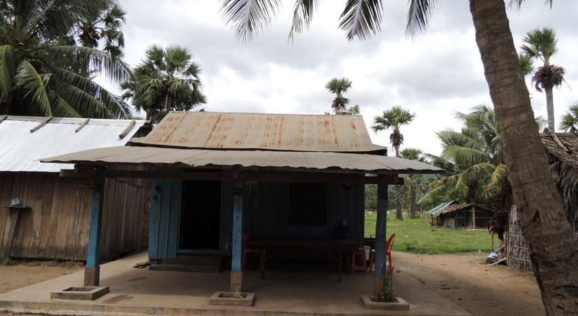 Отель Noun Ruem Homestay