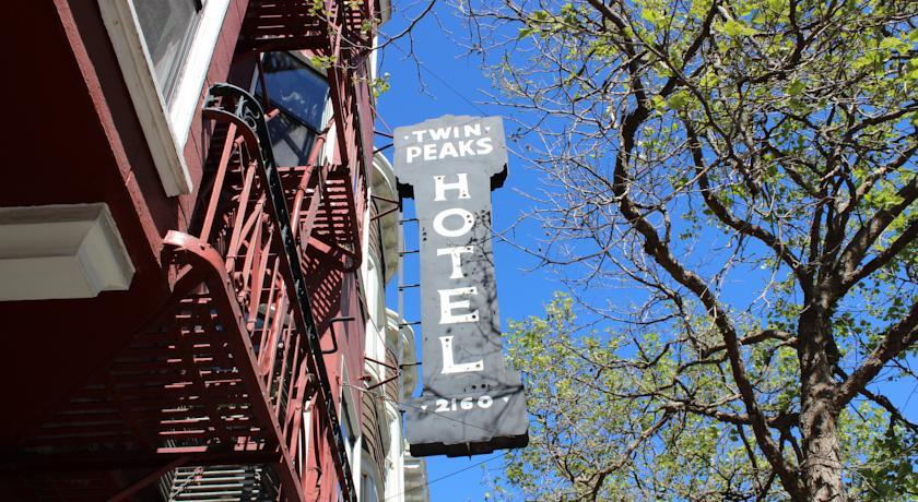 Twin Peaks Hotel