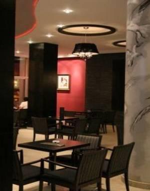 Отель Hotel La Corniche