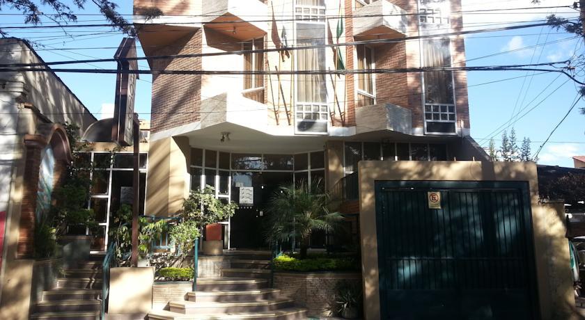 Отель Hotel Luxor