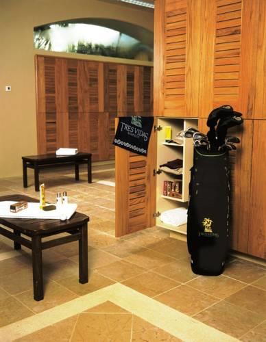 Отель Hotel Tres Vidas Acapulco