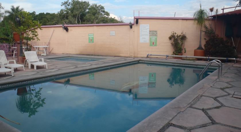 Отель Hotel Hacienda Del Rio