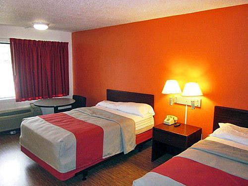 Отель Motel 6 Bristol