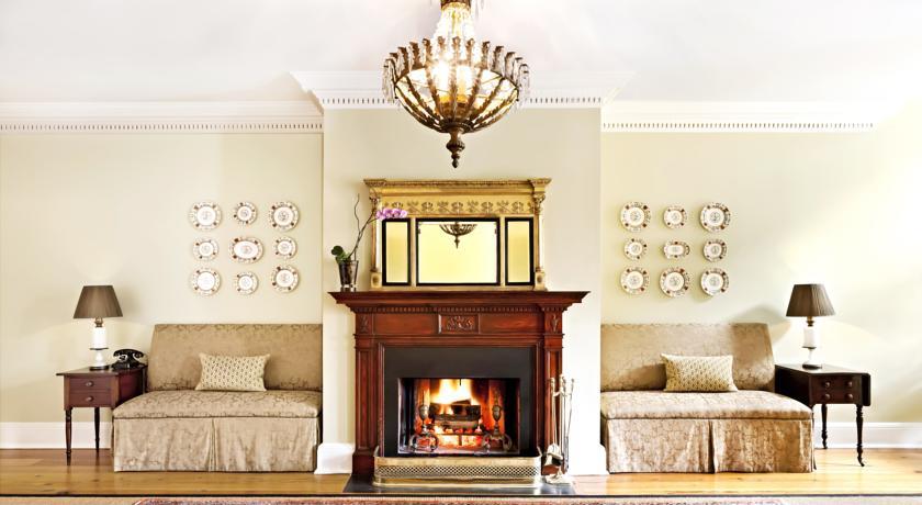 Отель Planters Inn - Charleston