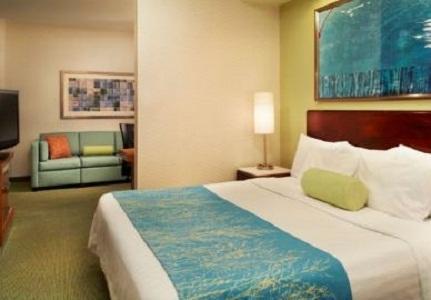 Отель SpringHill Suites Frankenmuth