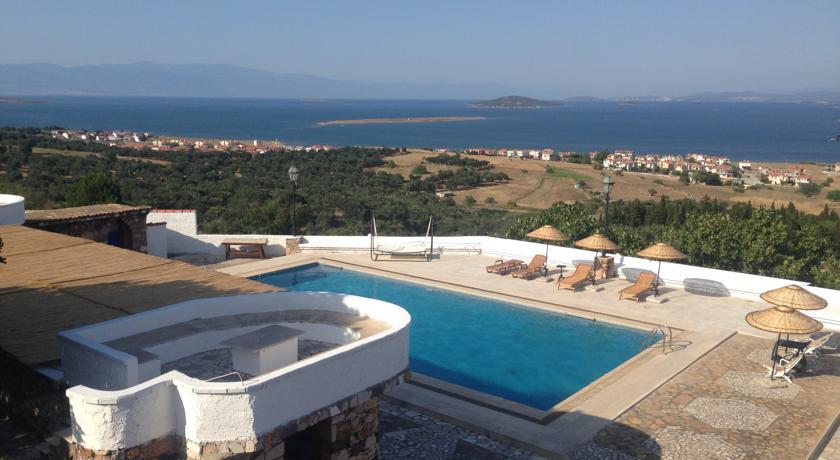 Mr.Zeus Hotel