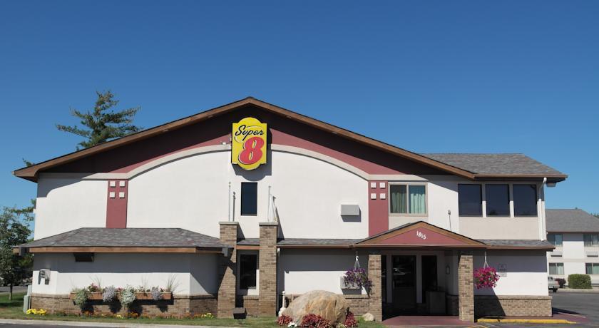 Отель Super 8 Bemidji