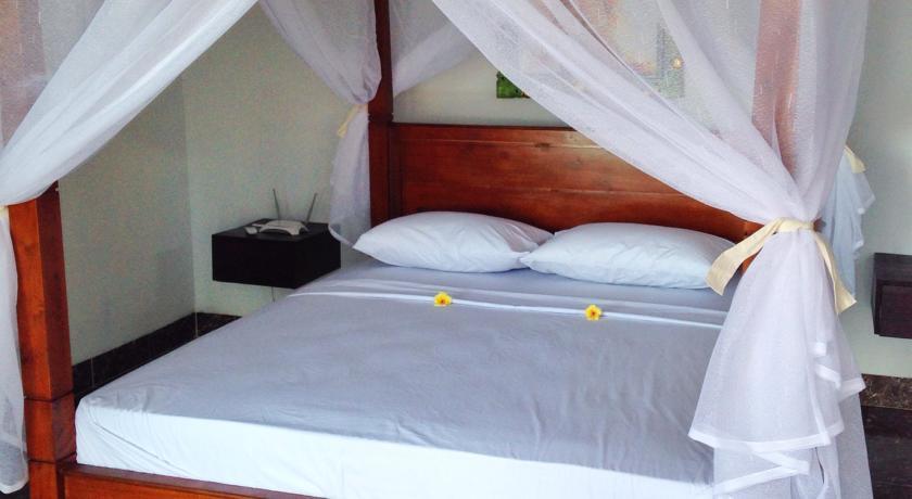 Отель Alur Beach Homestay