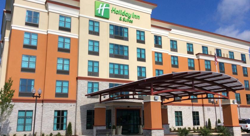 Отель Holiday Inn & Suites Tupelo North