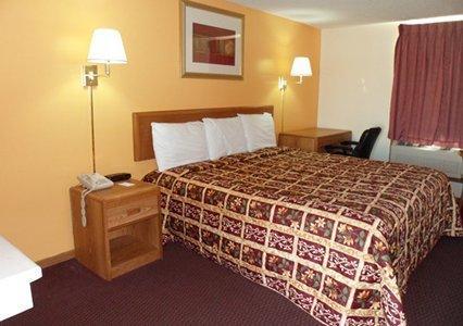 Отель Rodeway Inn & Suites Austin