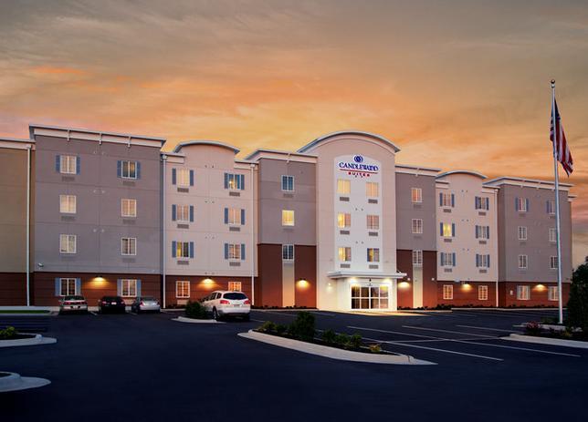Отель Candlewood Suites Monahans