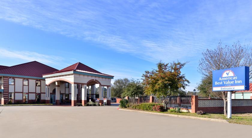 Отель Americas Best Value Inn New Boston