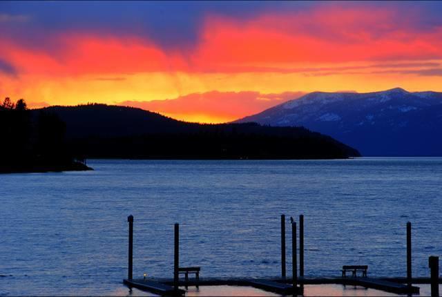 Отель Pend Oreille Shores Resort