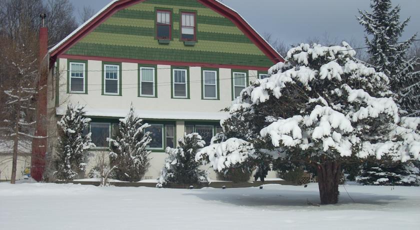 Отель Gateway Lodge