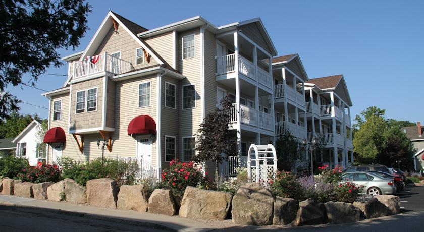 Отель Bar Harbor Manor