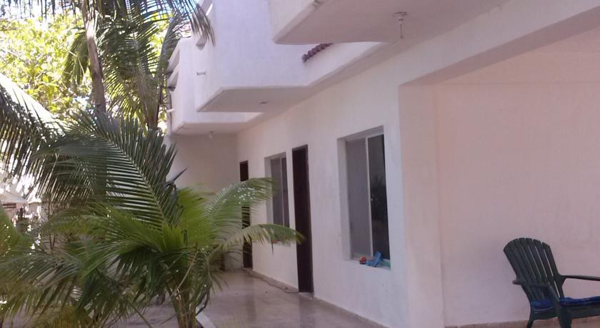 Отель Hotel Maria del Carmen Celestun