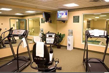 Отель Country Inn and Suites Hampton