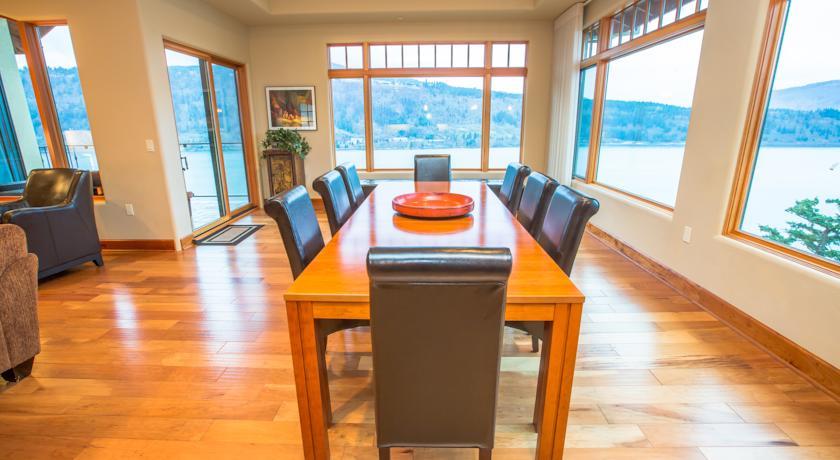 Отель Columbia Cliff Villas