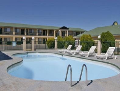 Отель Days Inn Snyder