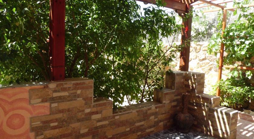 Single room with a large veranda