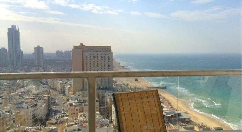 Апартаменты ArendaIzrail Apartment - Yoseftal Street Bat-Yam