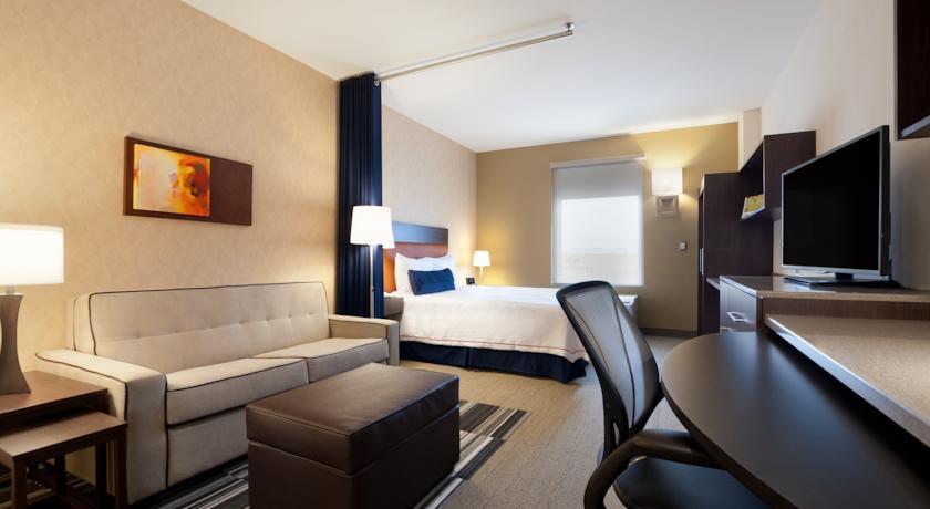 Отель Home2Suites by Hilton Queretaro