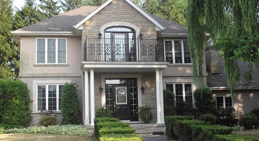 The Willowcreek House