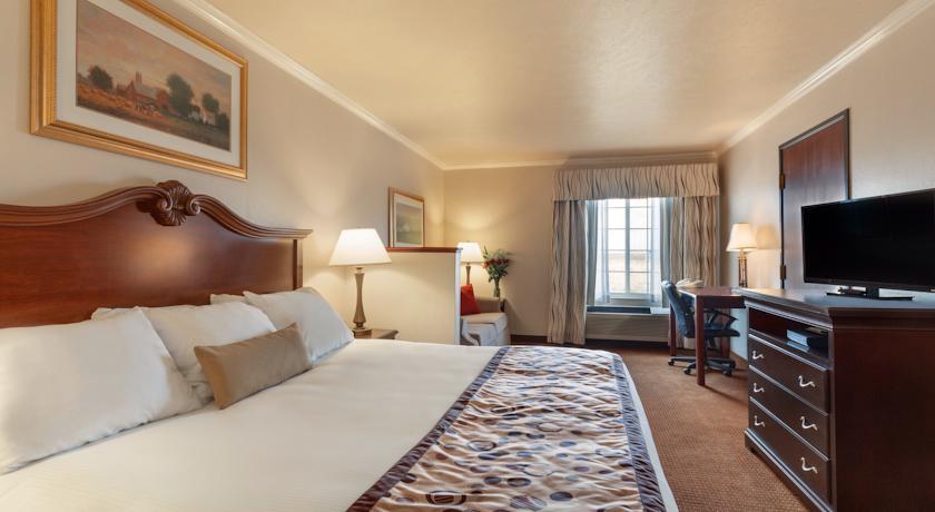 Отель Ramada Moses Lake