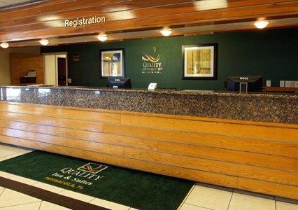 Отель Quality Inn & Suites Pensacola