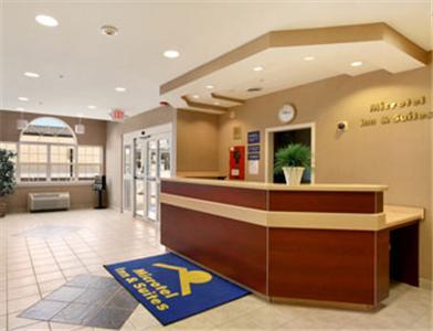 Отель Microtel Inn by Wyndham Rogers