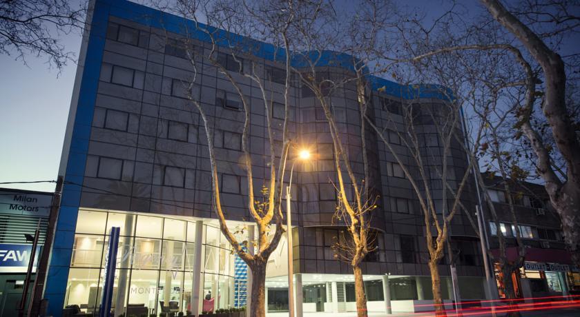 Regency Way Montevideo Hotel