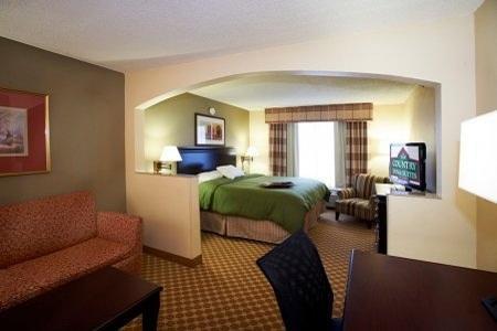 Отель Country Inn & Suites - Tuscaloosa