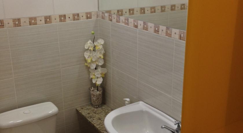 Гостевой дом Giuseppe Hostal & Suites
