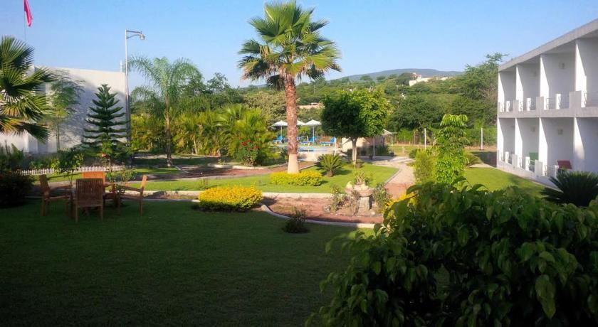 Отель Casa Bella Hotel Botique