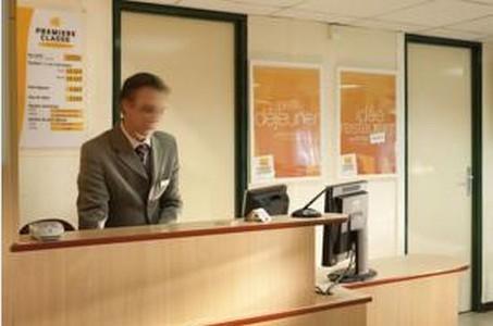 Отель Premiere Classe Grenoble Nord Moirans