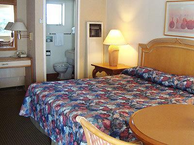 Отель Safari Inn
