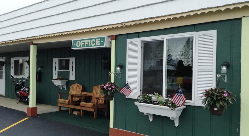 Отель Vindel Motel - Mackinaw City