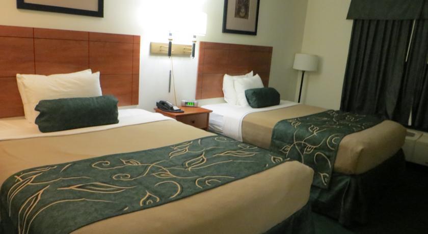 Отель Oak Tree Inn - Fremont