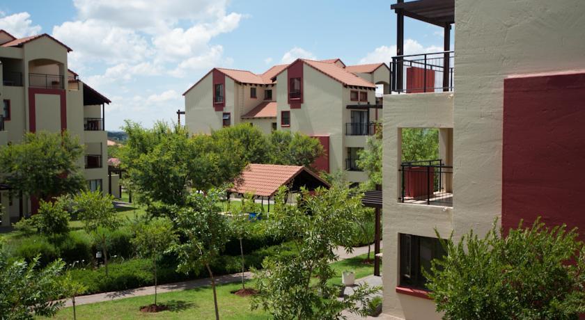 Oakelands Studio Apartments